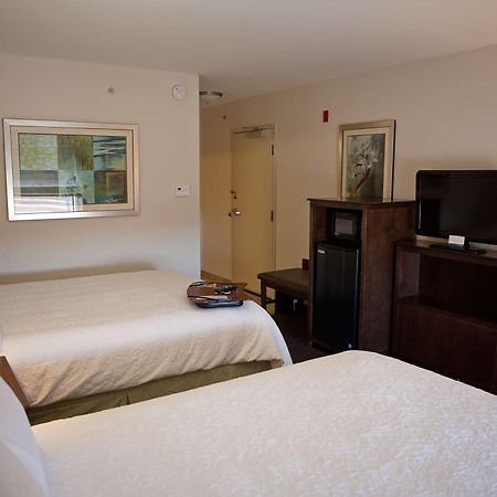 Hampton Inn Colby Kültér fotó