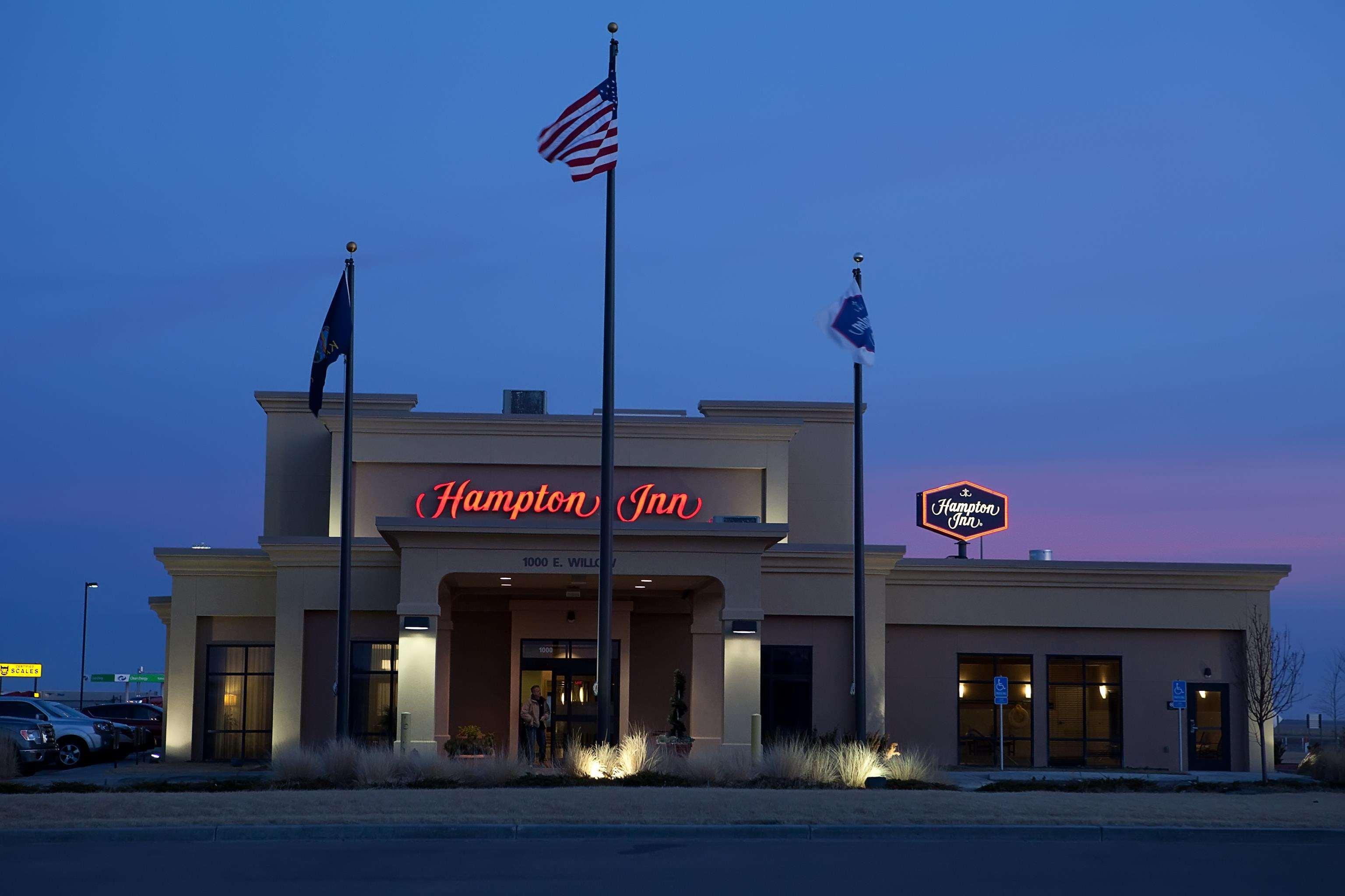 Hampton Inn Colby Kültér fotó